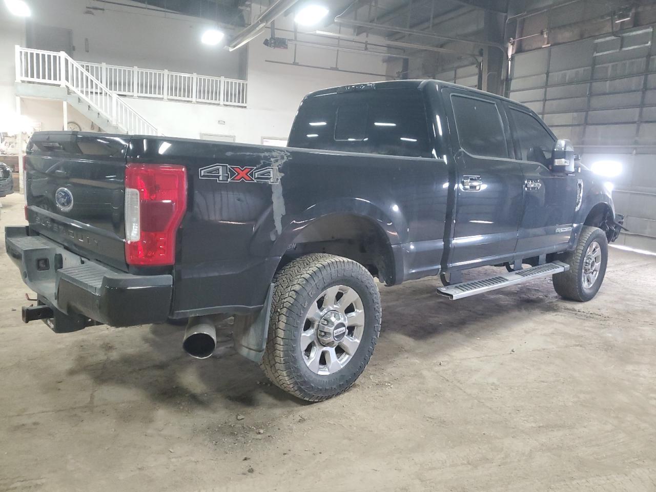 2017 FORD F250 SUPER - Image 3
