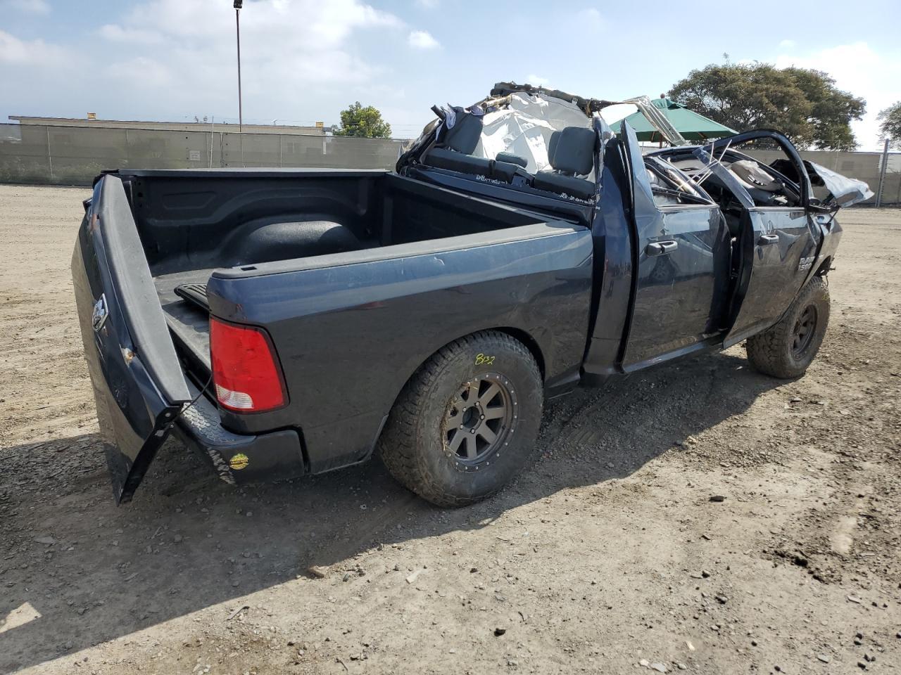 2015 RAM 1500 ST - Image 3