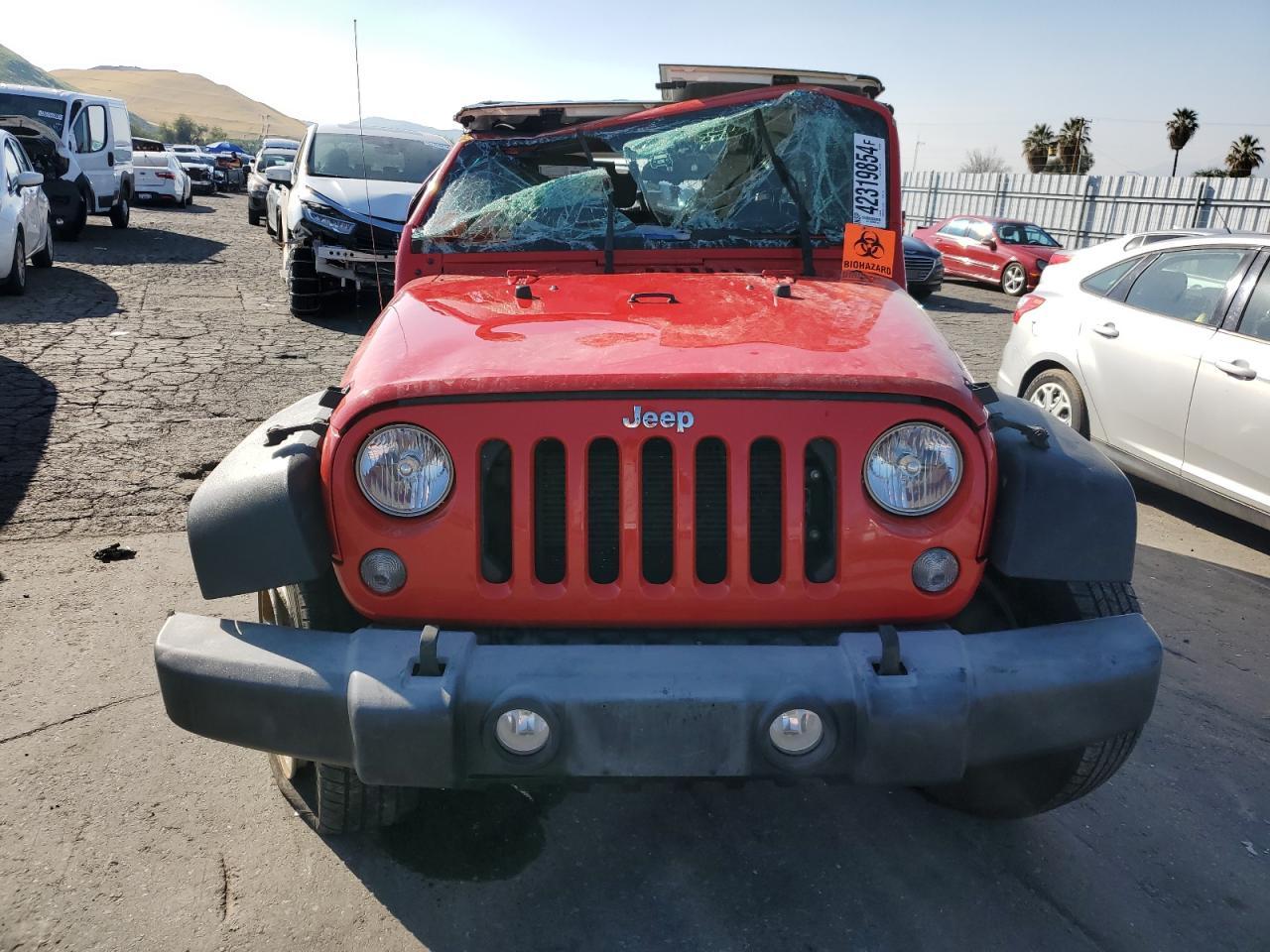 2017 JEEP WRANGLER U - Image 5