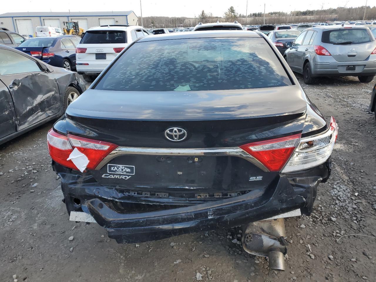 2015 TOYOTA CAMRY LE - Image 6