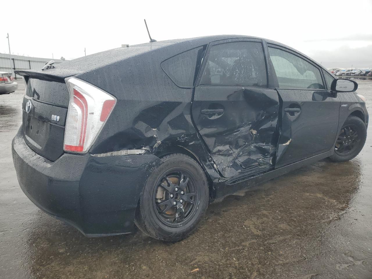 2015 TOYOTA PRIUS - Фото 3