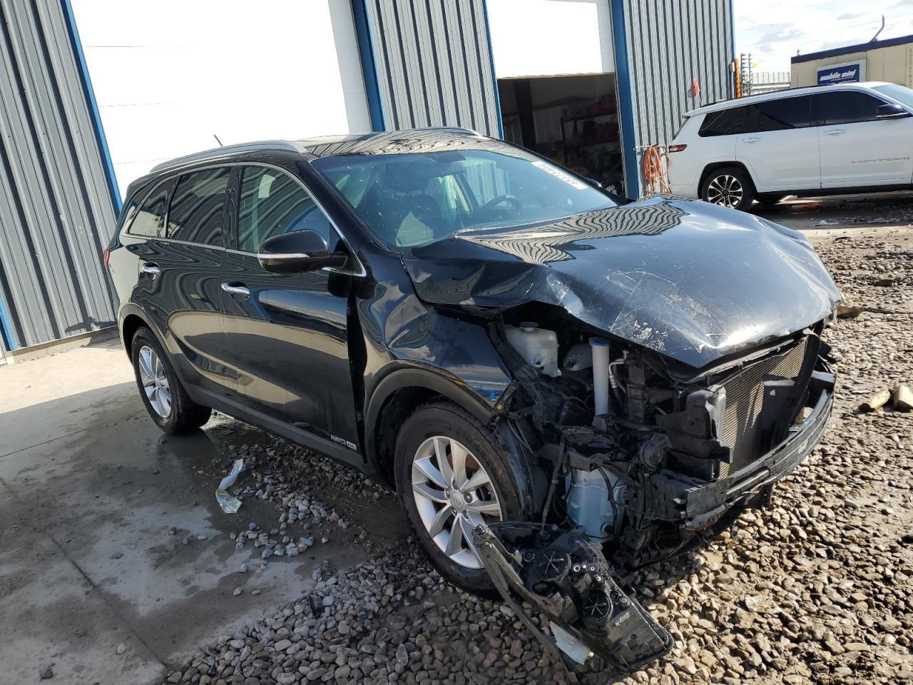 2017 KIA SORENTO LX - Фото 4