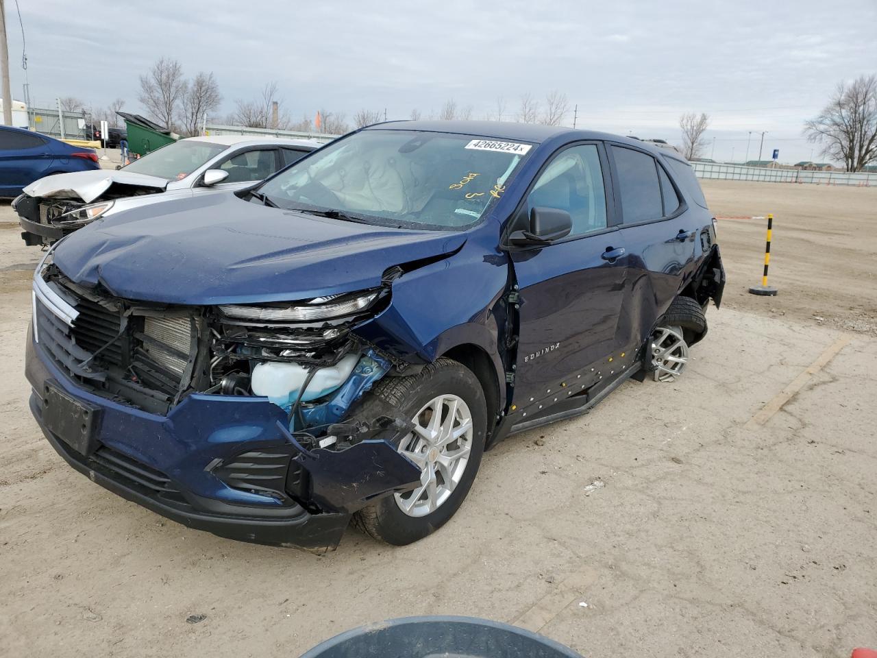 2022 CHEVROLET EQUINOX LS car image