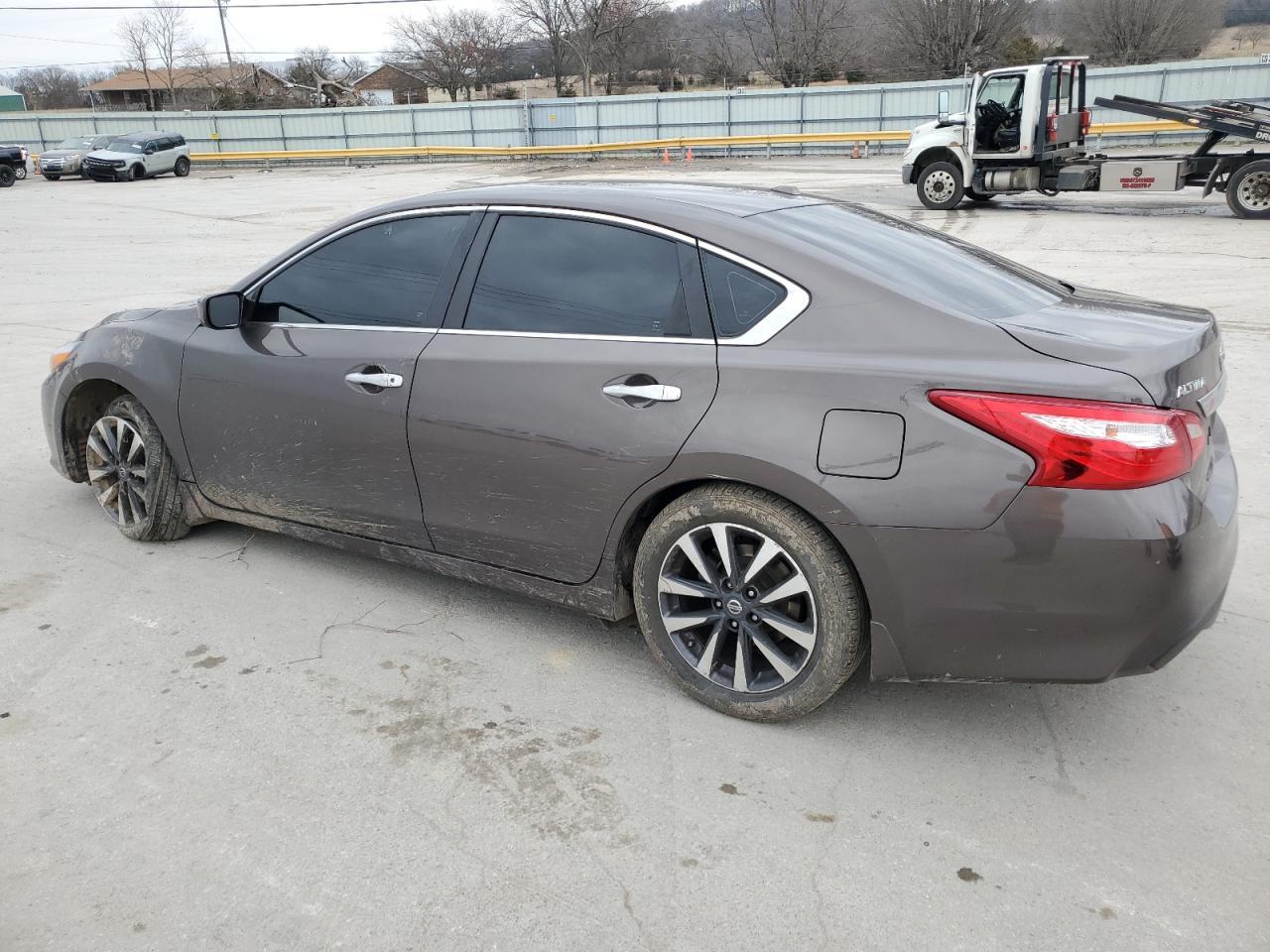 2017 NISSAN ALTIMA 2.5 - Image 2