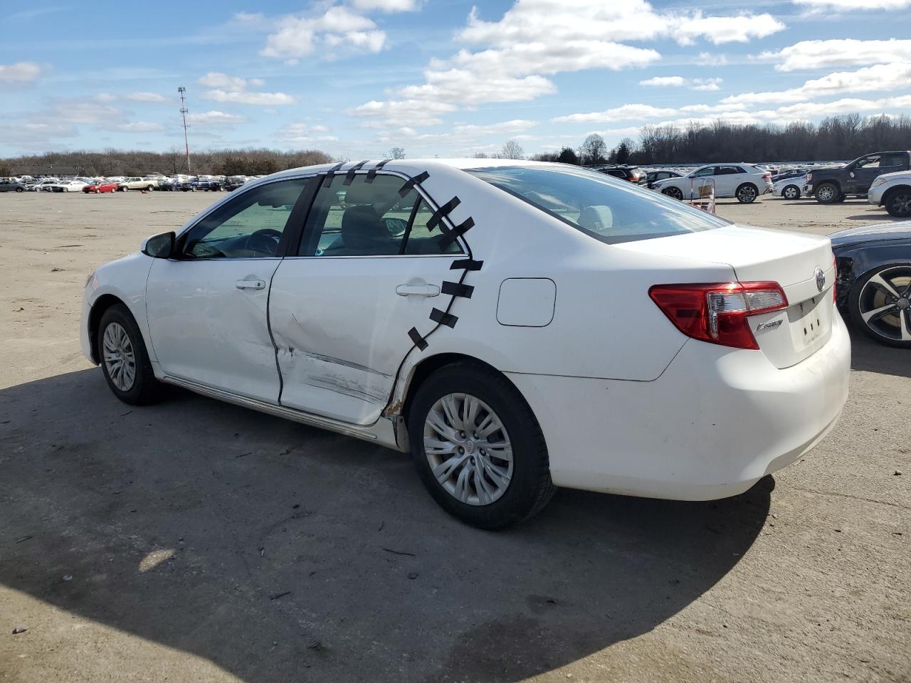 2012 TOYOTA CAMRY - Image 2