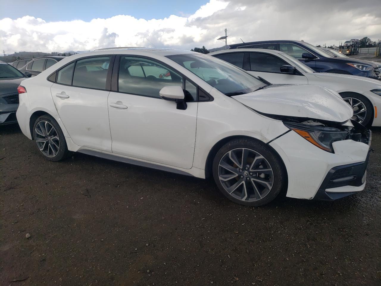 2020 TOYOTA COROLLA SE - Image 4