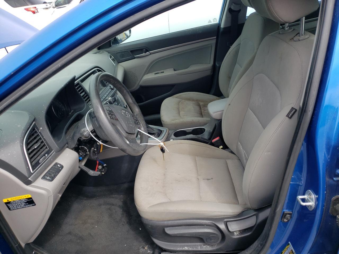 2017 HYUNDAI ELANTRA SE - Фото 7