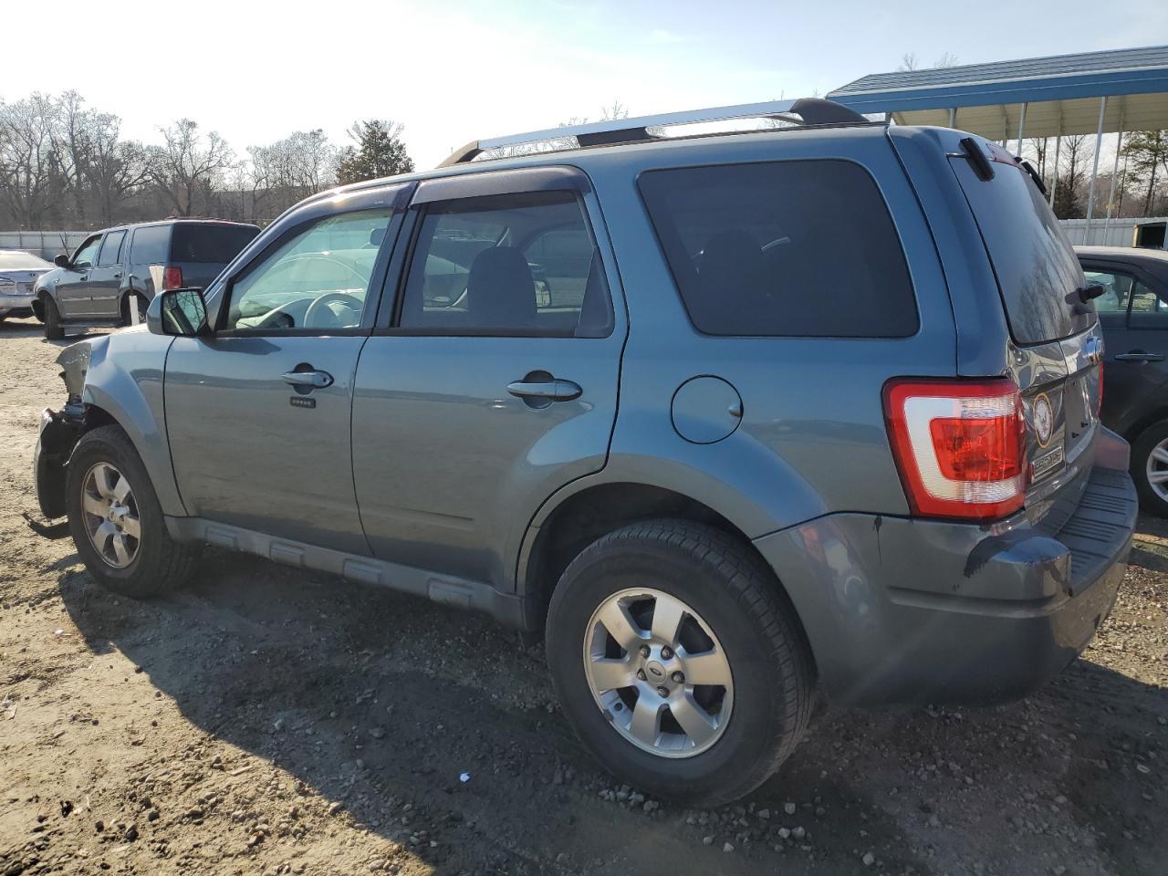 2012 FORD ESCAPE LIM - Image 2