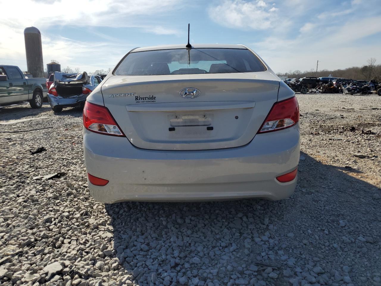 2016 HYUNDAI ACCENT SE - Фото 6