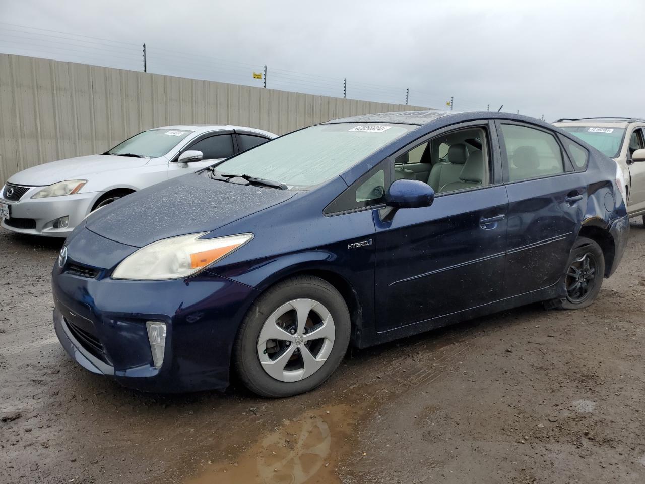 2013 TOYOTA PRIUS
