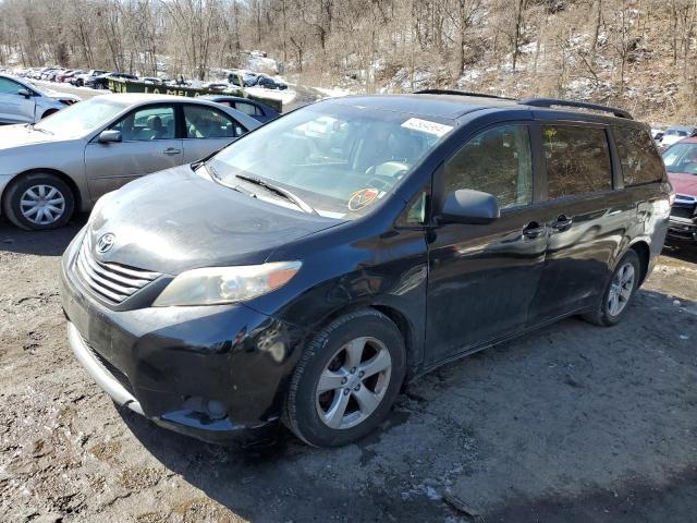 2015 Toyota Sienna Le