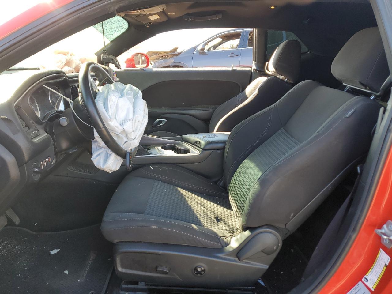2017 DODGE CHALLENGER - Image 7