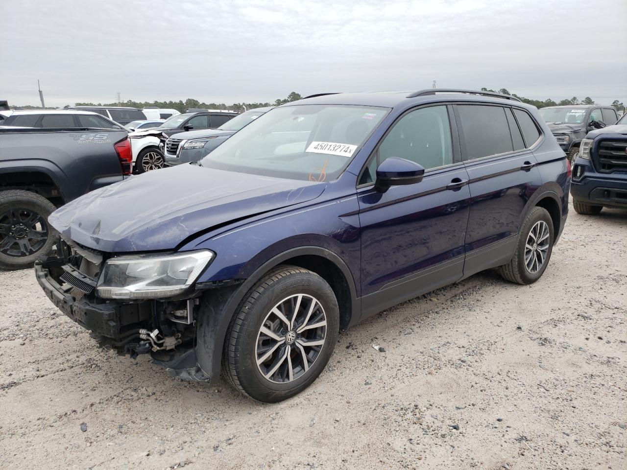 2021 VOLKSWAGEN TIGUAN S car image