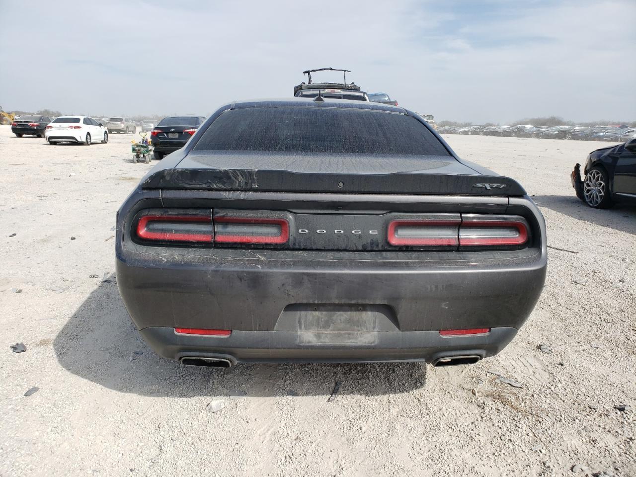 2016 DODGE CHALLENGER - Image 6