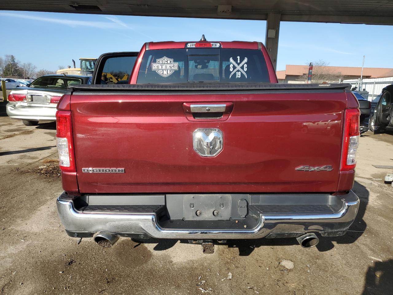 2019 RAM 1500 BIG H - Фото 6