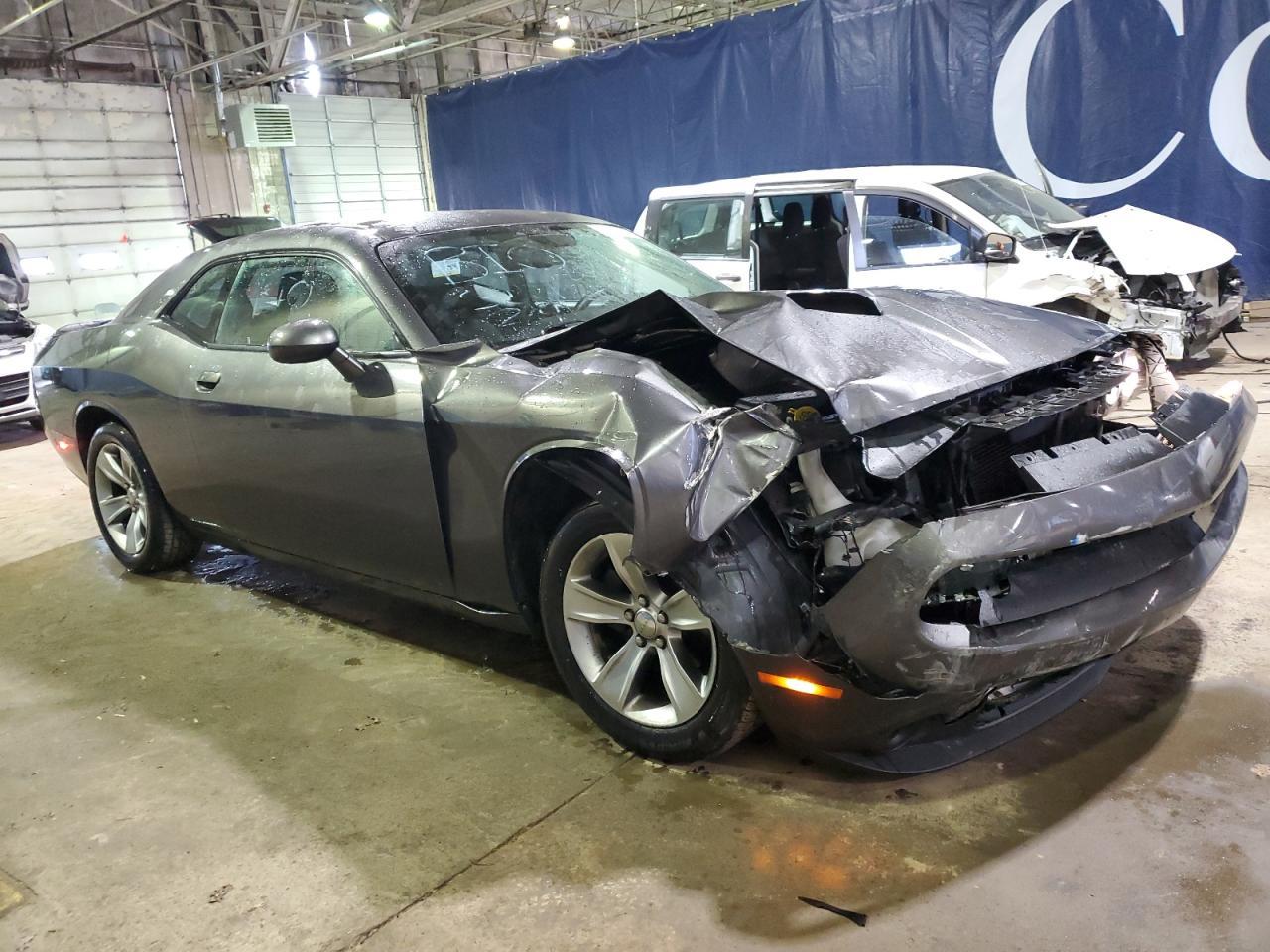 2016 DODGE CHALLENGER - Image 4