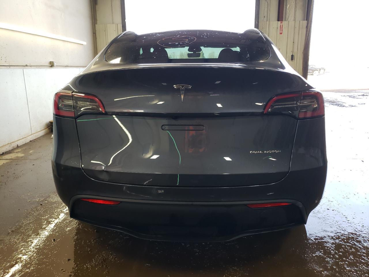 2023 TESLA MODEL Y - Фото 6