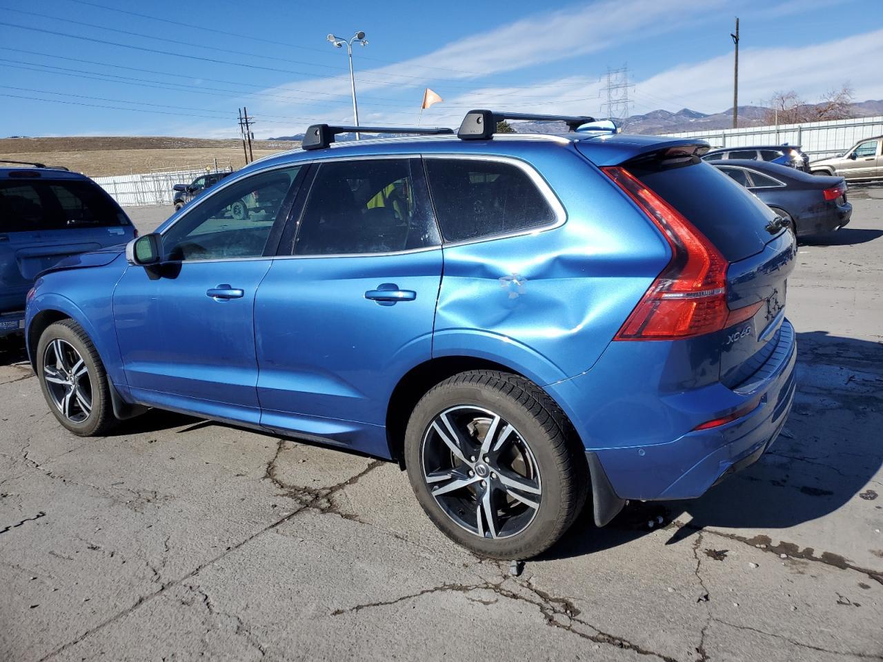 2018 VOLVO XC60 T6 R- - Image 2