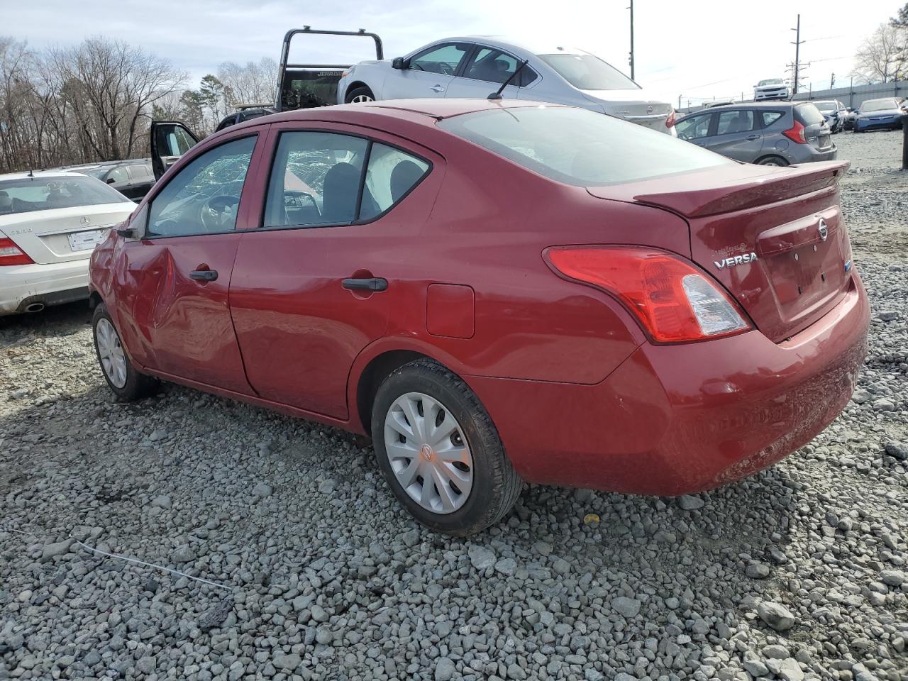 2014 NISSAN VERSA S - Фото 2