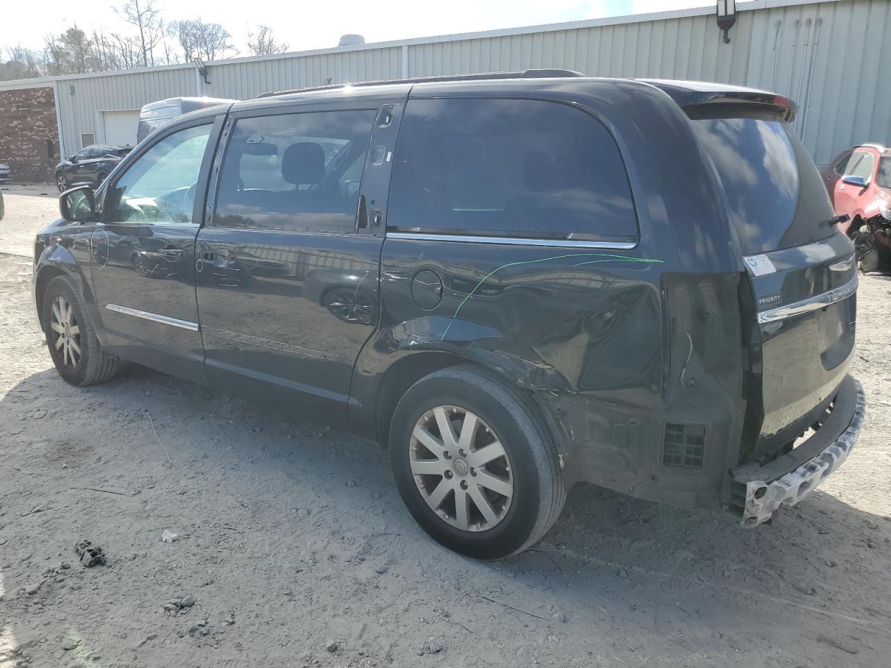 2014 CHRYSLER TOWN & COU - Фото 2