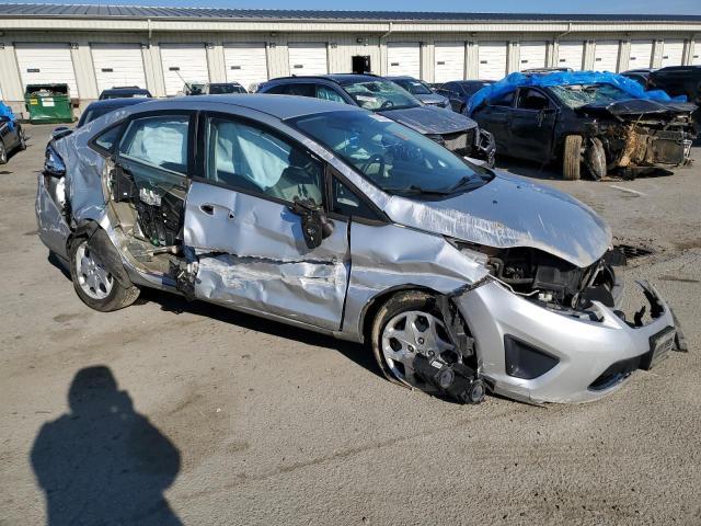 2012 Ford Fiesta Se - Фото 4