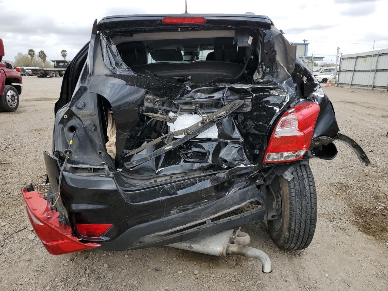 2019 CHEVROLET TRAX 1LT - Фото 6