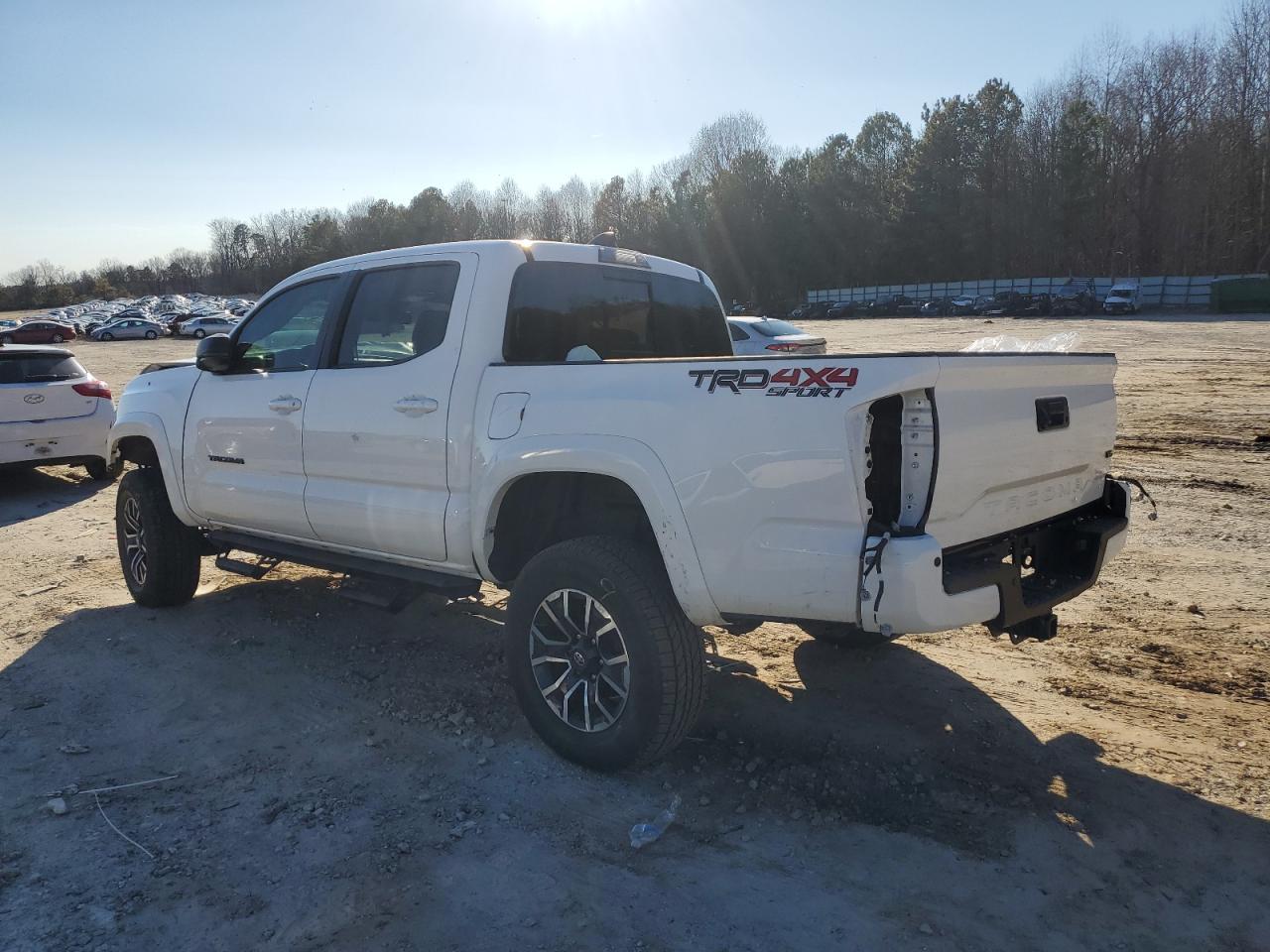 2023 TOYOTA TACOMA DOU - Фото 2