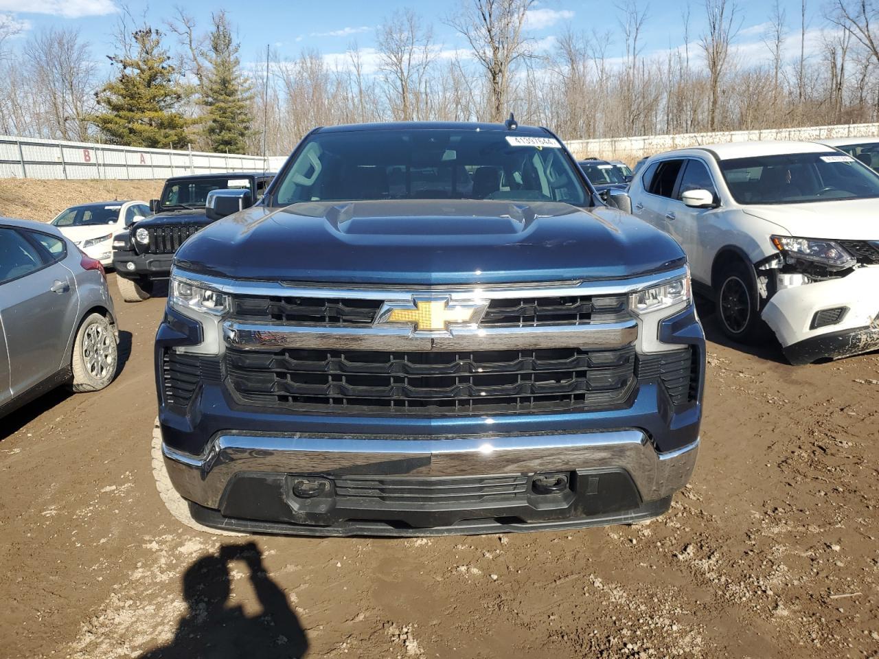 2023 CHEVROLET SILVERADO - Image 5