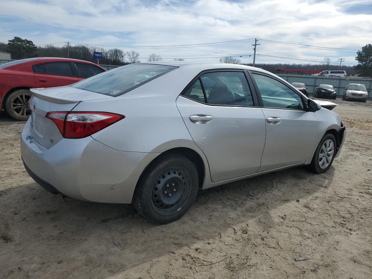 2015 TOYOTA COROLLA L - Image 3