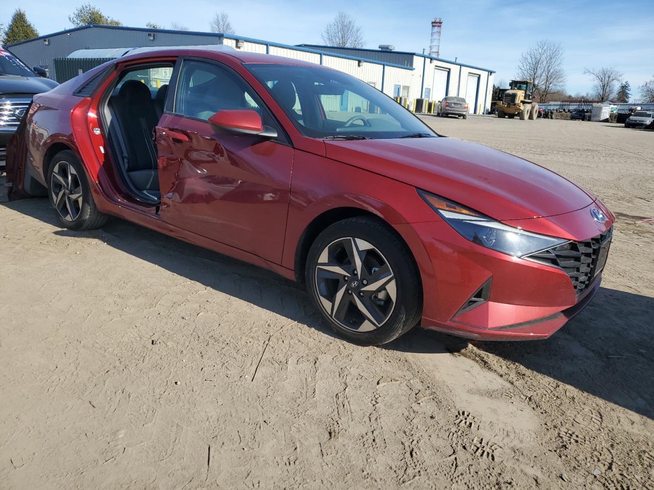 2023 HYUNDAI ELANTRA SE - Image 4