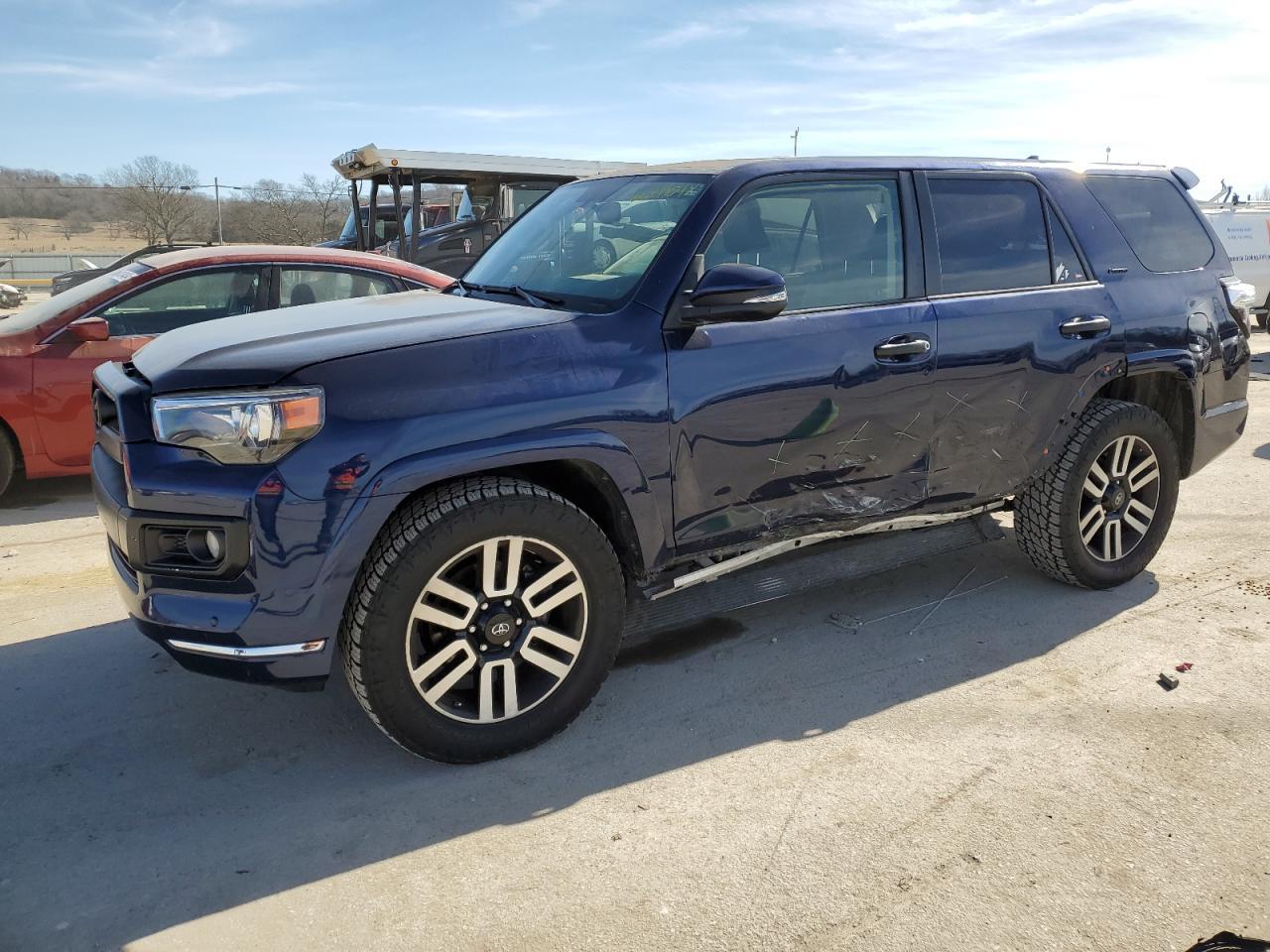 2018 TOYOTA 4RUNNER SR