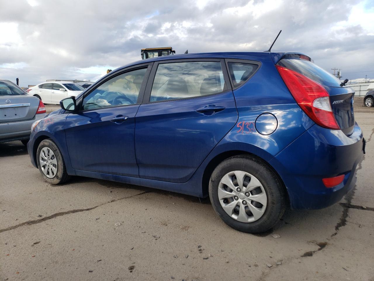 2017 HYUNDAI ACCENT SE - Фото 2