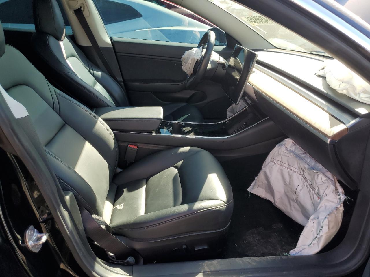 2019 TESLA MODEL 3 - Image 7