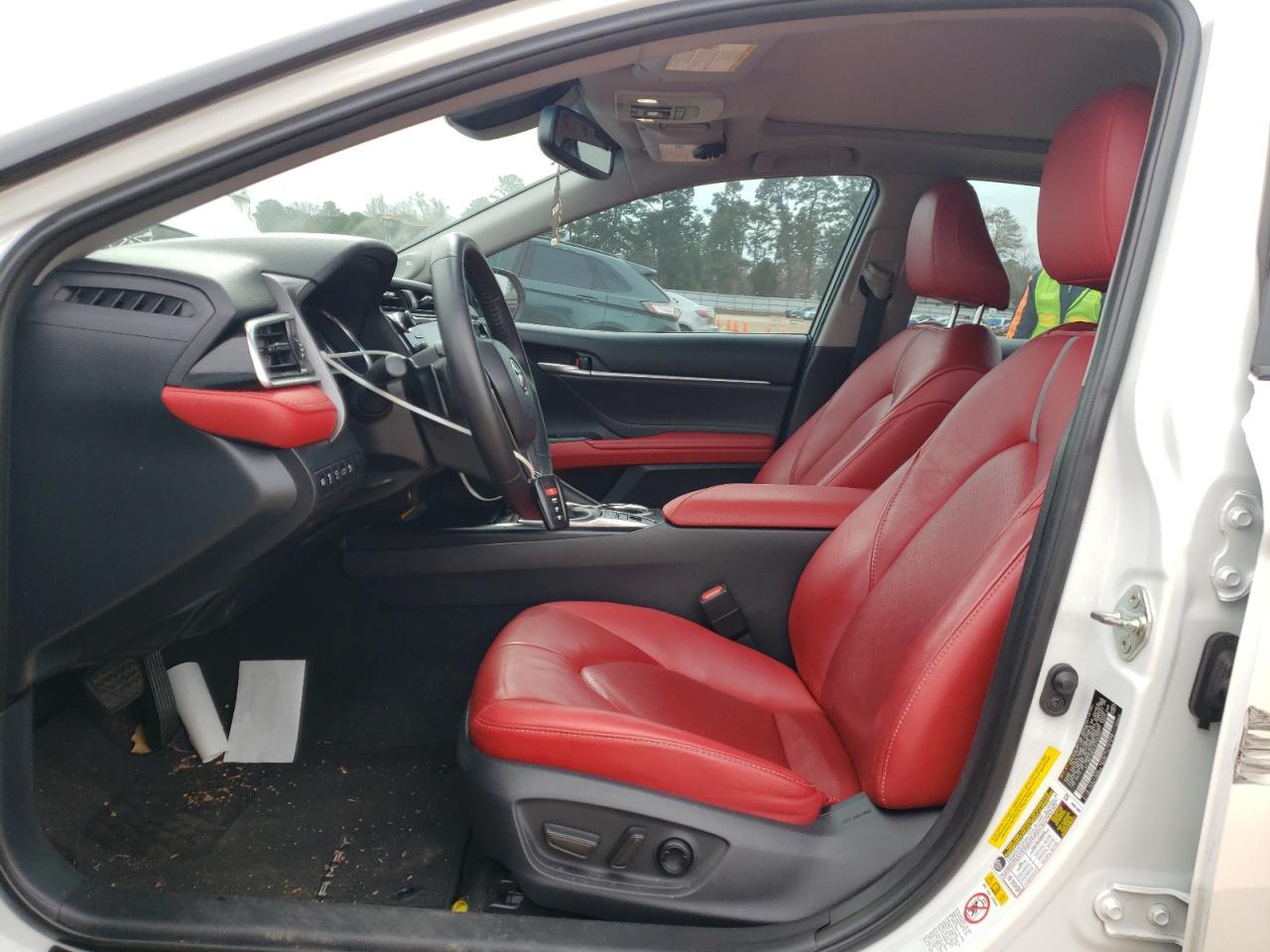 2018 TOYOTA CAMRY XSE - Image 7