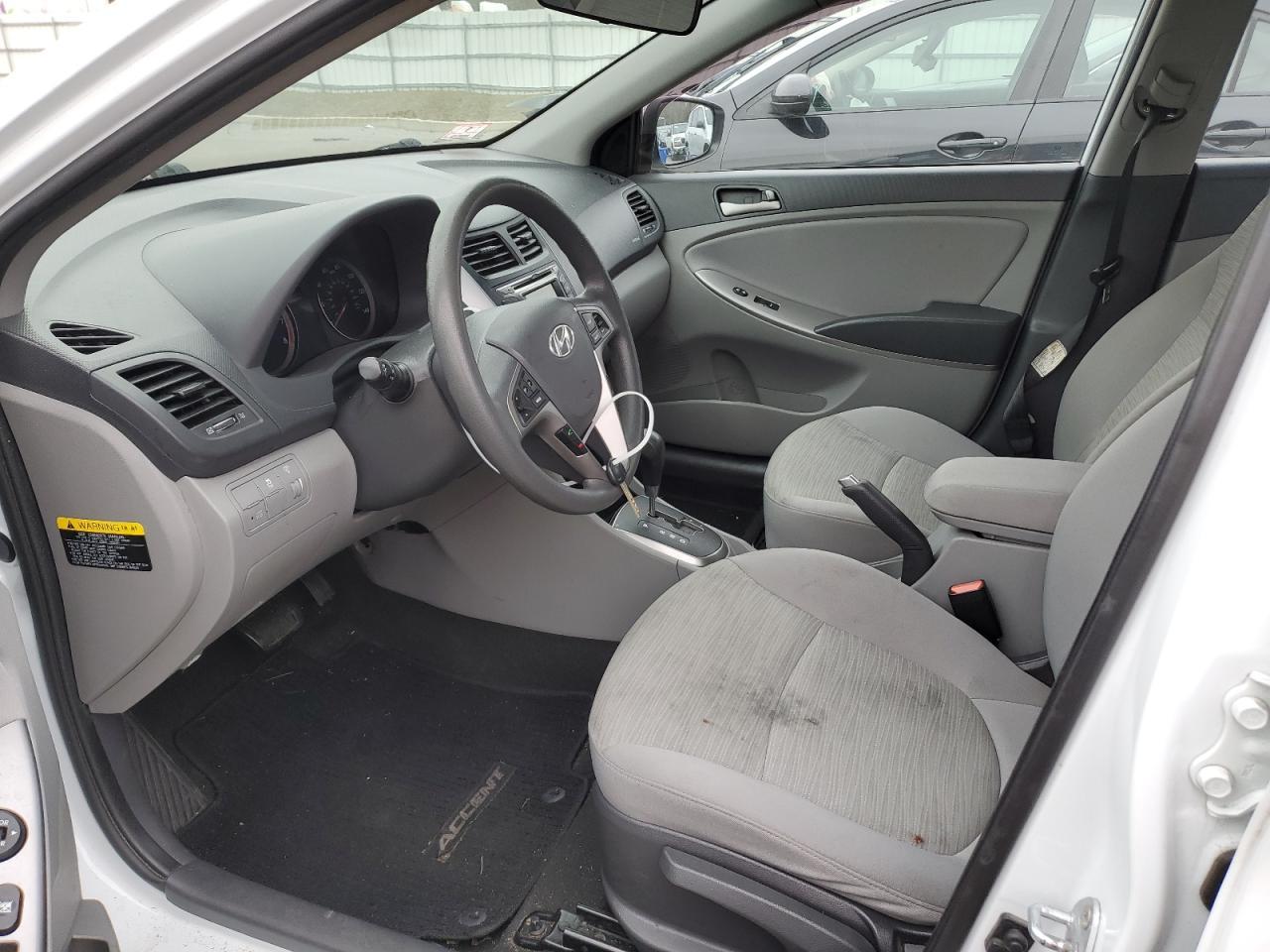 2017 HYUNDAI ACCENT SE - Image 7