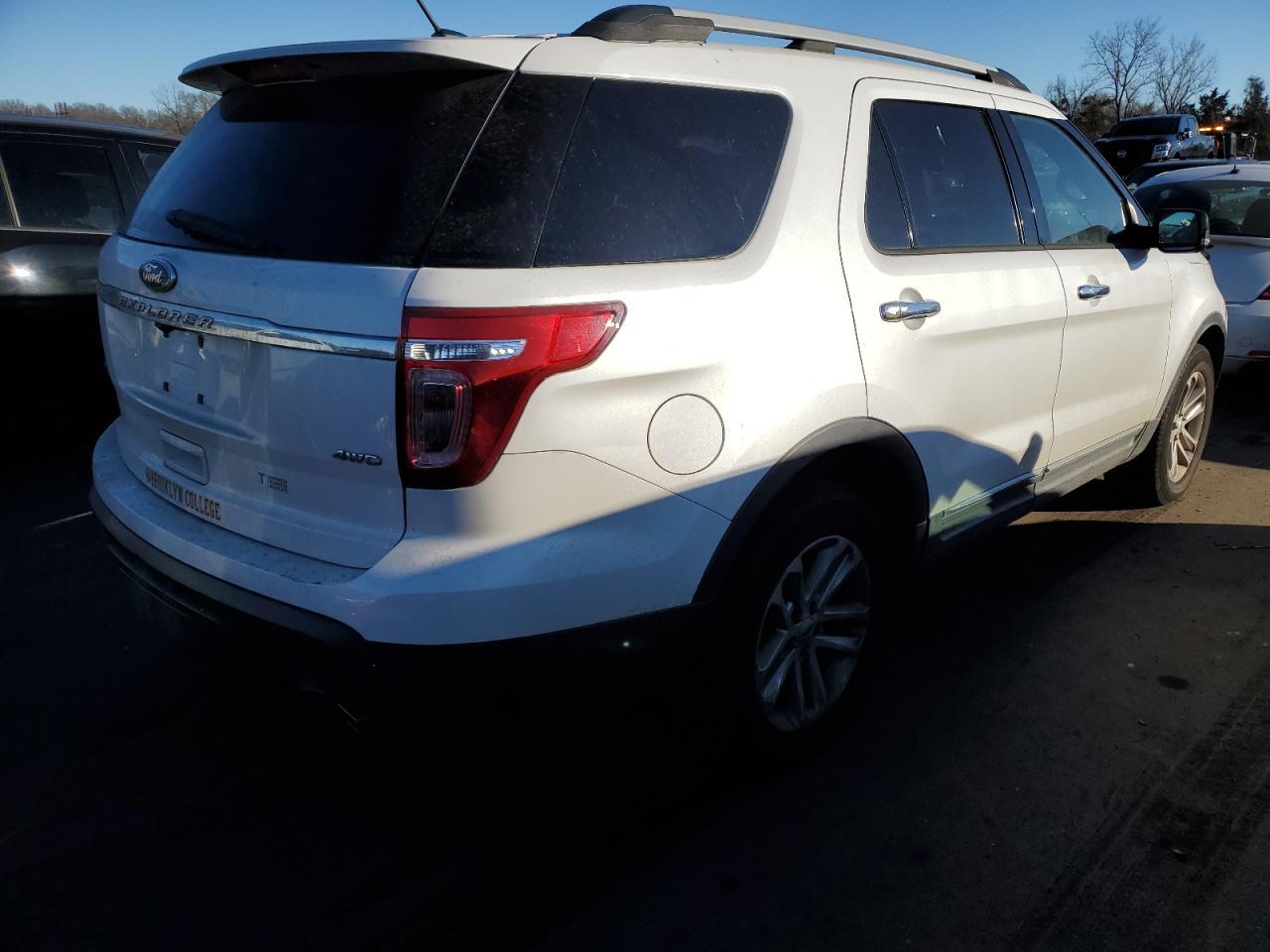 2013 FORD EXPLORER X - Фото 3