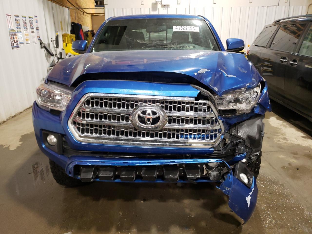 2017 TOYOTA TACOMA DOU - Фото 5