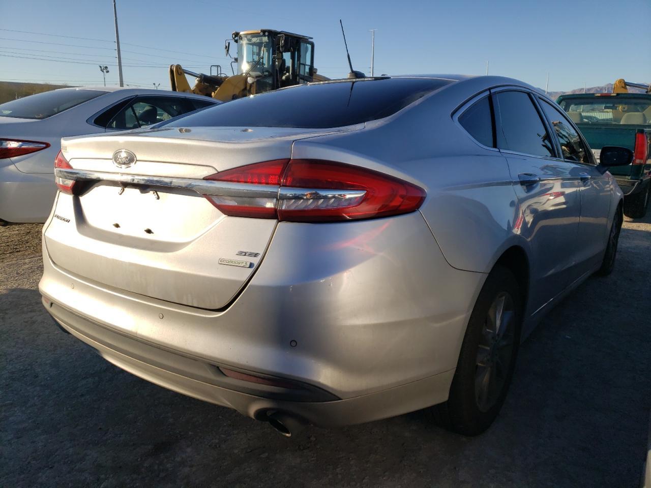 2017 FORD FUSION SE - Image 3