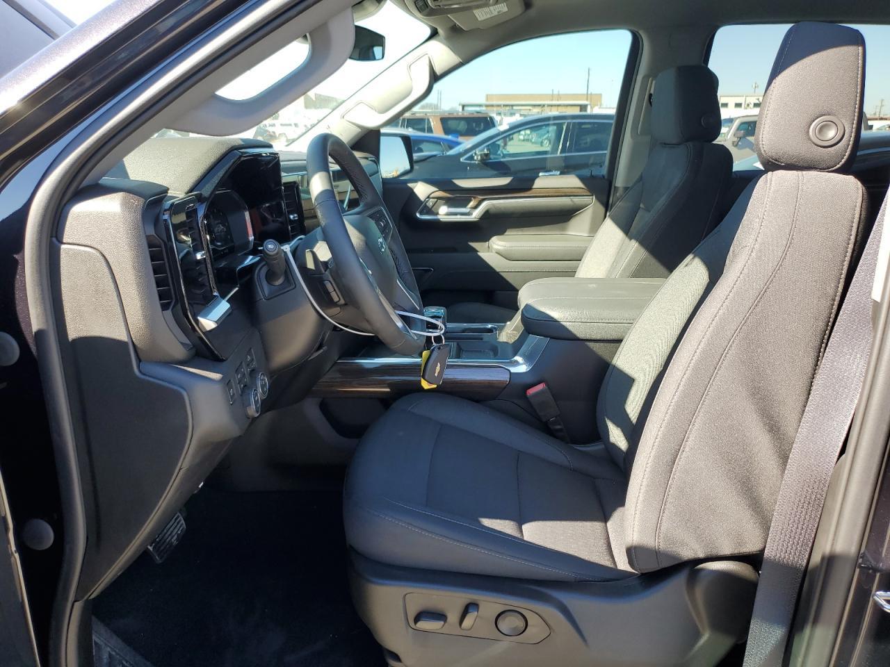 2023 CHEVROLET SILVERADO - Фото 7