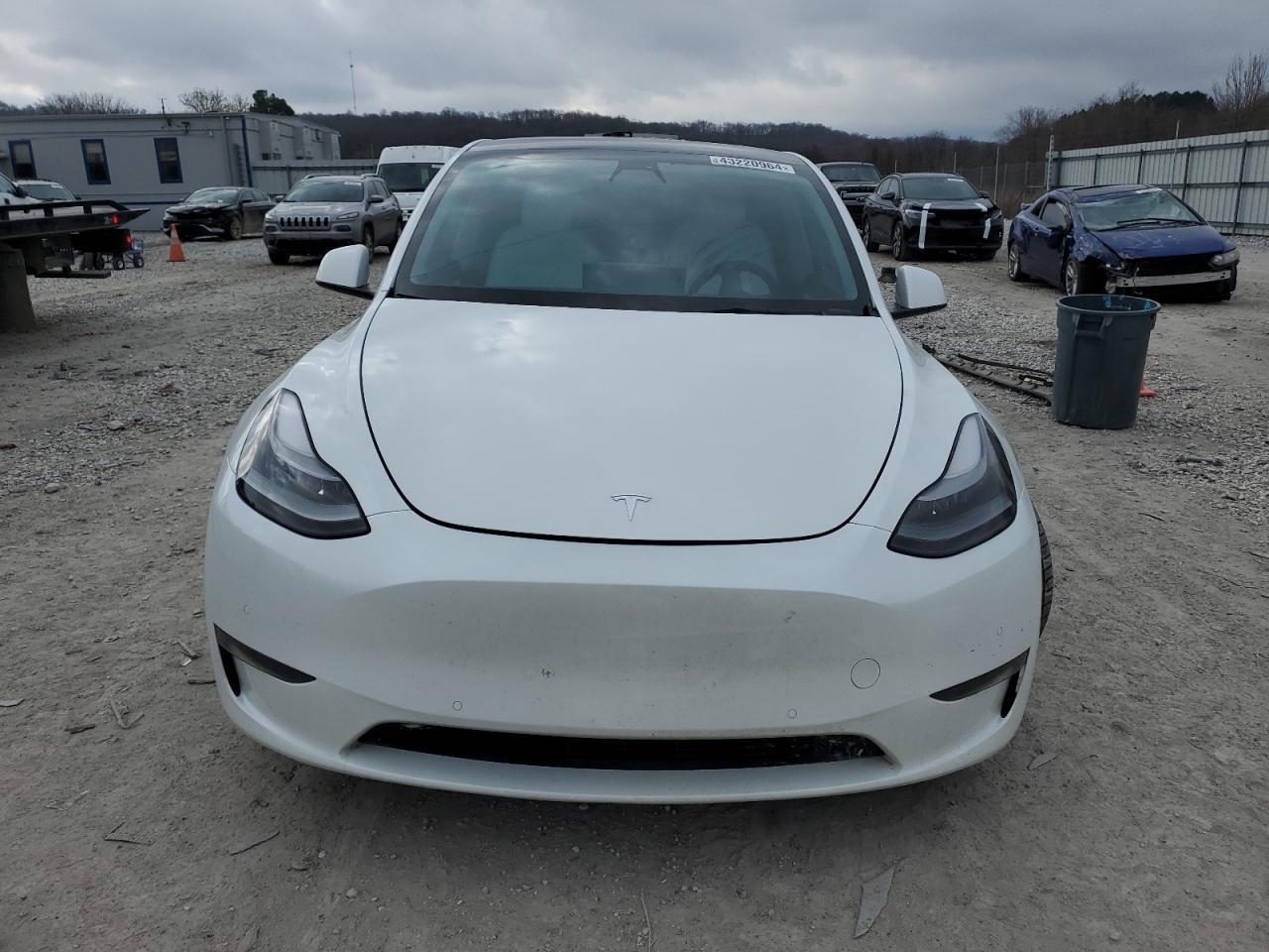 2022 TESLA MODEL Y - Image 5