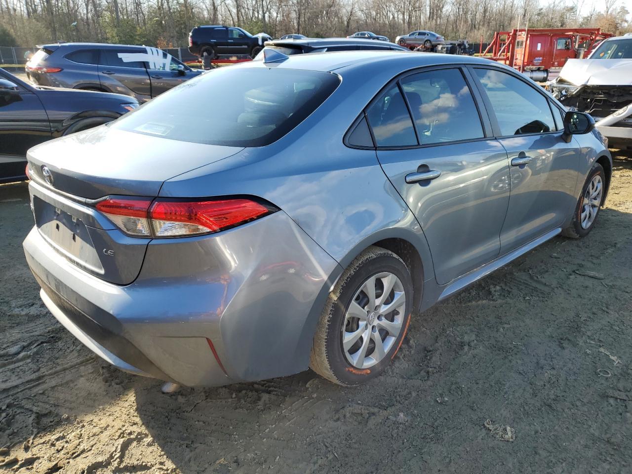 2020 TOYOTA COROLLA LE - Фото 3