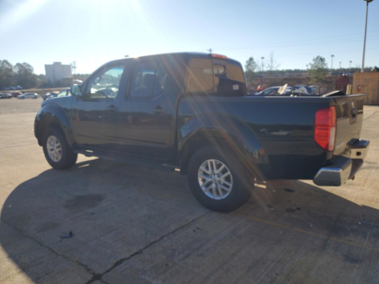 2016 NISSAN FRONTIER S - Фото 2