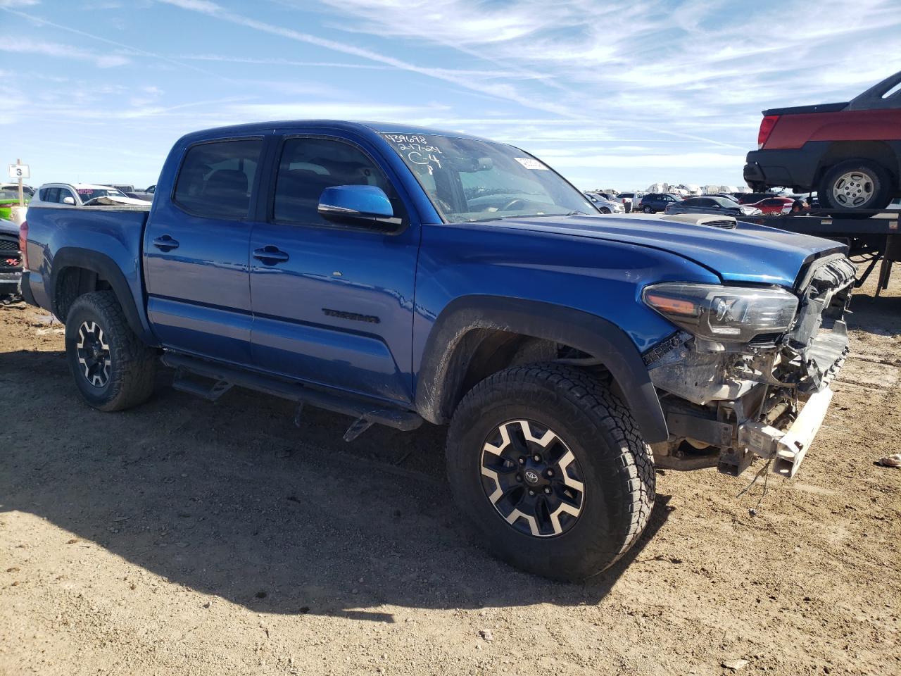2017 TOYOTA TACOMA DOU - Фото 4