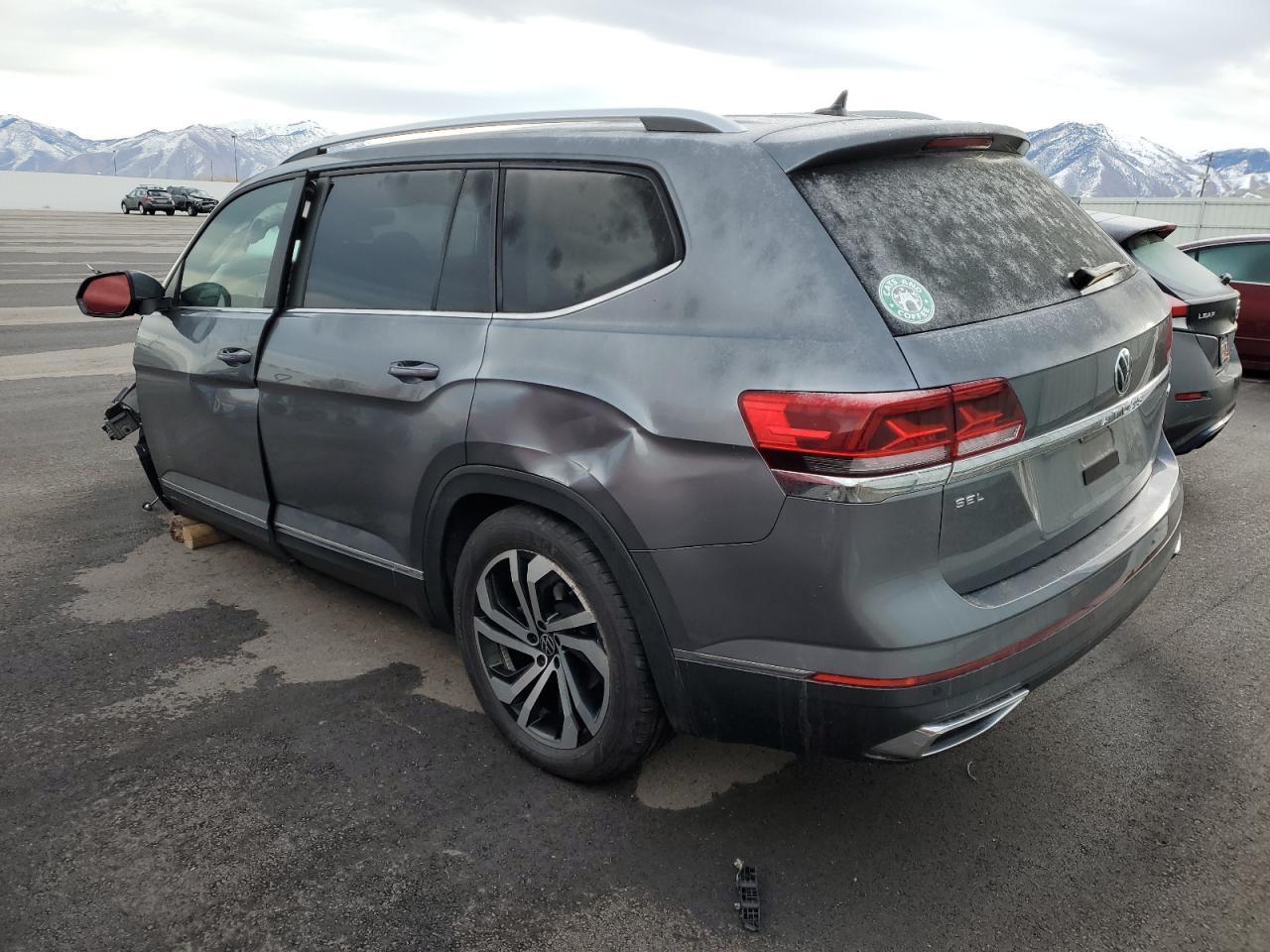 2022 VOLKSWAGEN ATLAS SEL - Фото 2