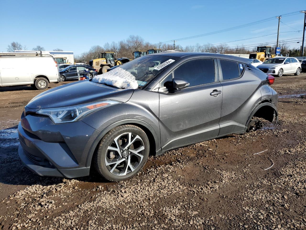 2018 TOYOTA C-HR XLE