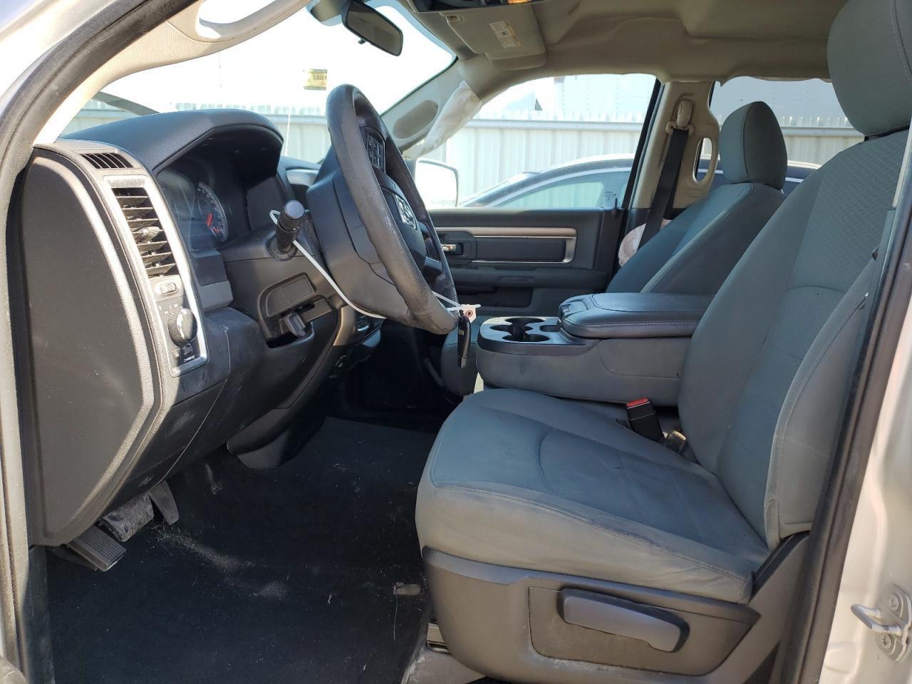 2017 RAM 1500 SLT - Image 7