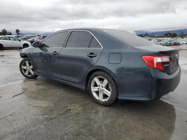 2014 Toyota Camry L - Фото 2