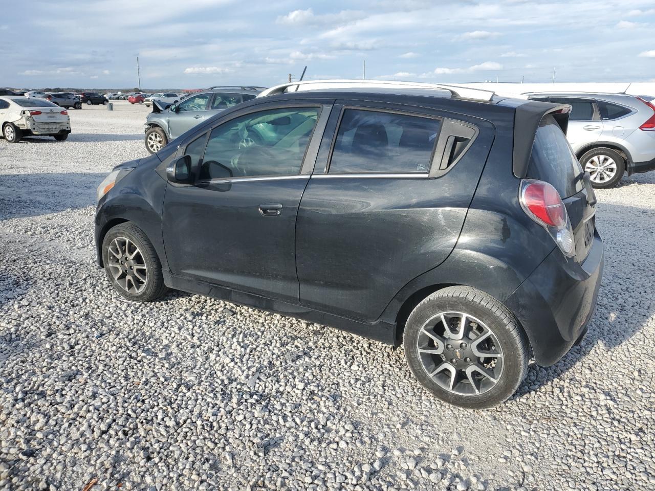 2014 CHEVROLET SPARK 2LT - Фото 2