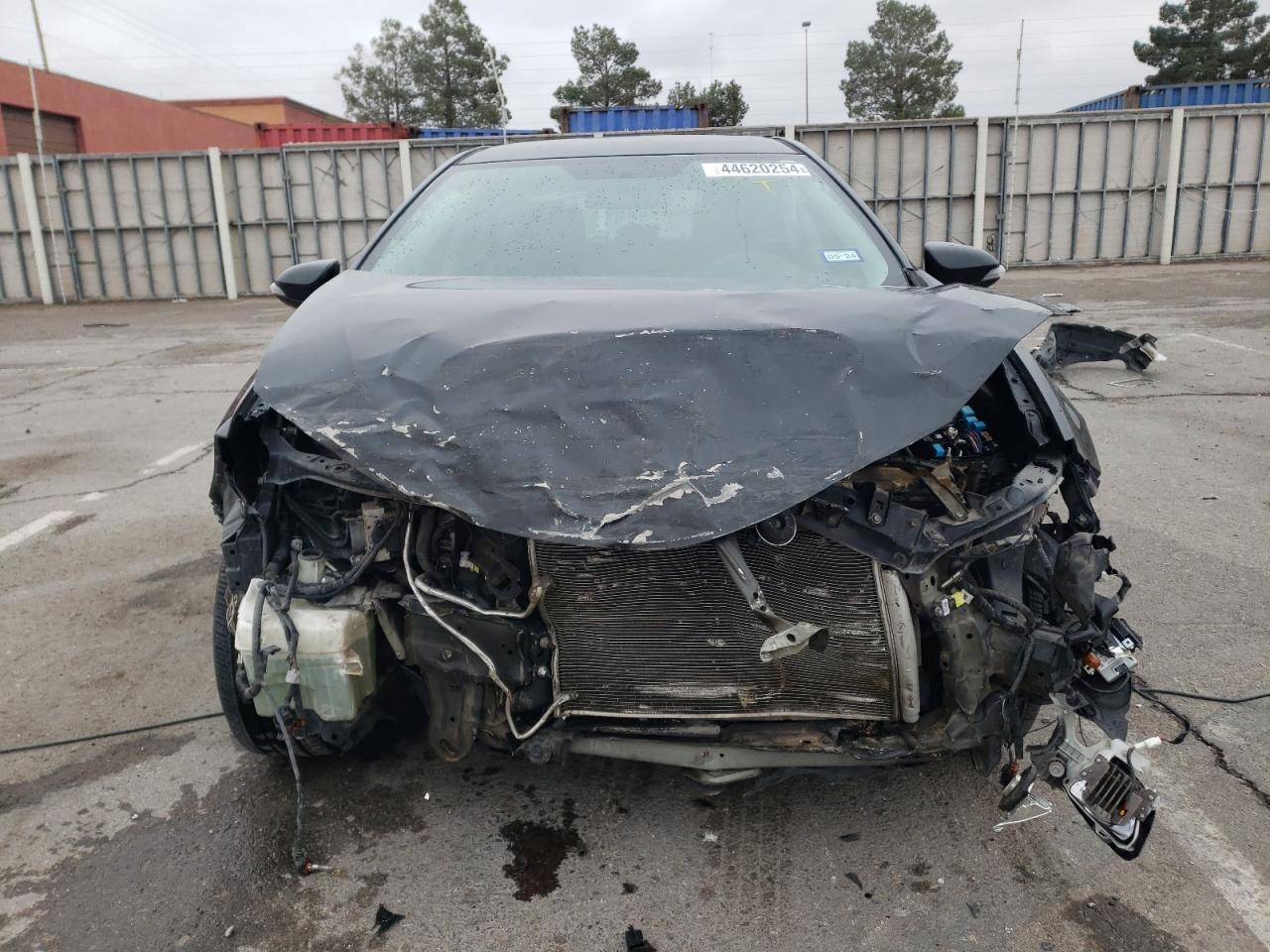 2015 TOYOTA COROLLA L - Фото 5