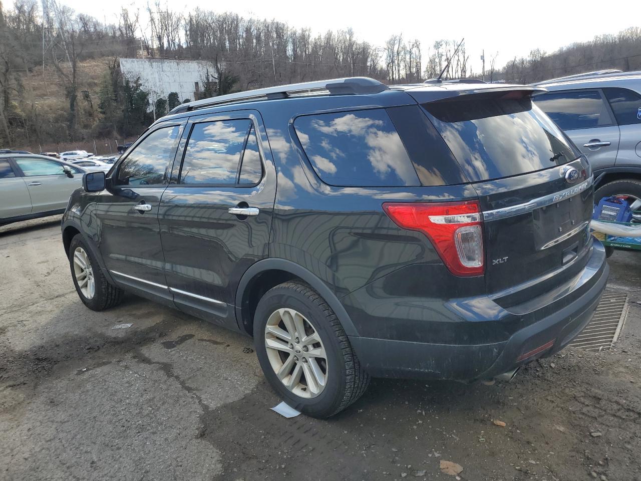 2013 FORD EXPLORER X - Фото 2